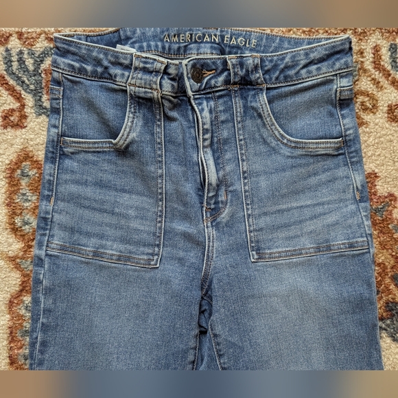 American Eagle AE Next Level Super High-Waisted Flare Jean Size 8 - Picture 4 of 8